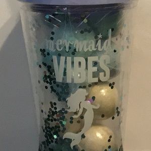 Justice Mermaid Bath Bomb & Shaky Tumbler Set